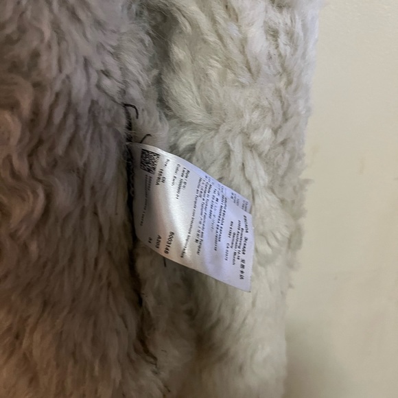 ESCADA Shearling Jacket - Picture 15 of 16